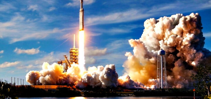 SpaceX Falcon Heavy Launch