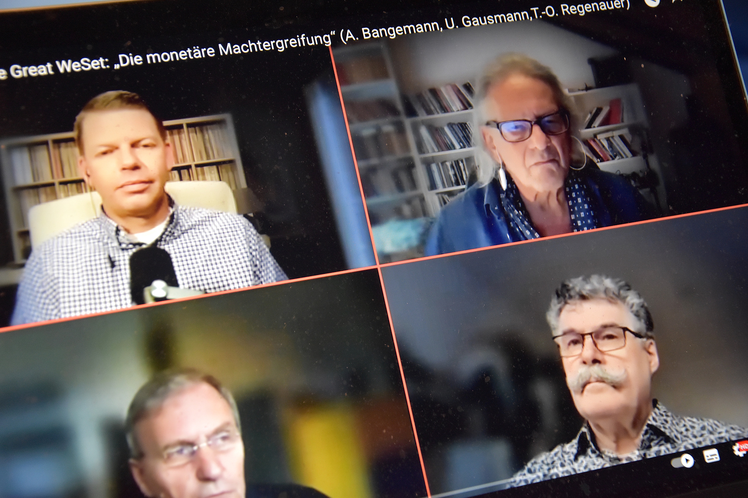 Walter van Rossum diskutiert online